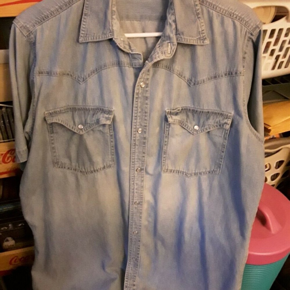 Canyon Guide Outfitters Pearl Snap Denim Look Shirt